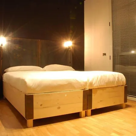 Italia Veloce Bed Bicycle Parma