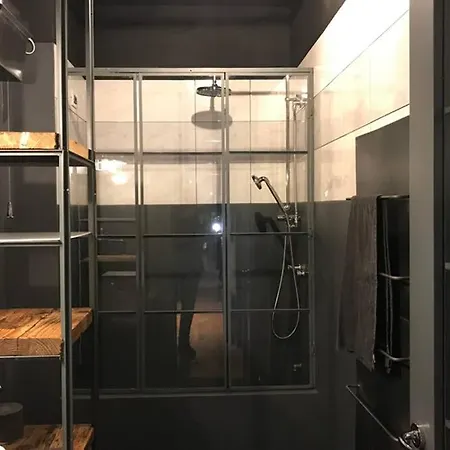 Italia Veloce Bed Bicycle Apartment