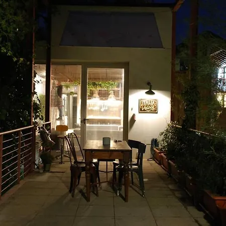 Apartment Italia Veloce Bed Bicycle Parma